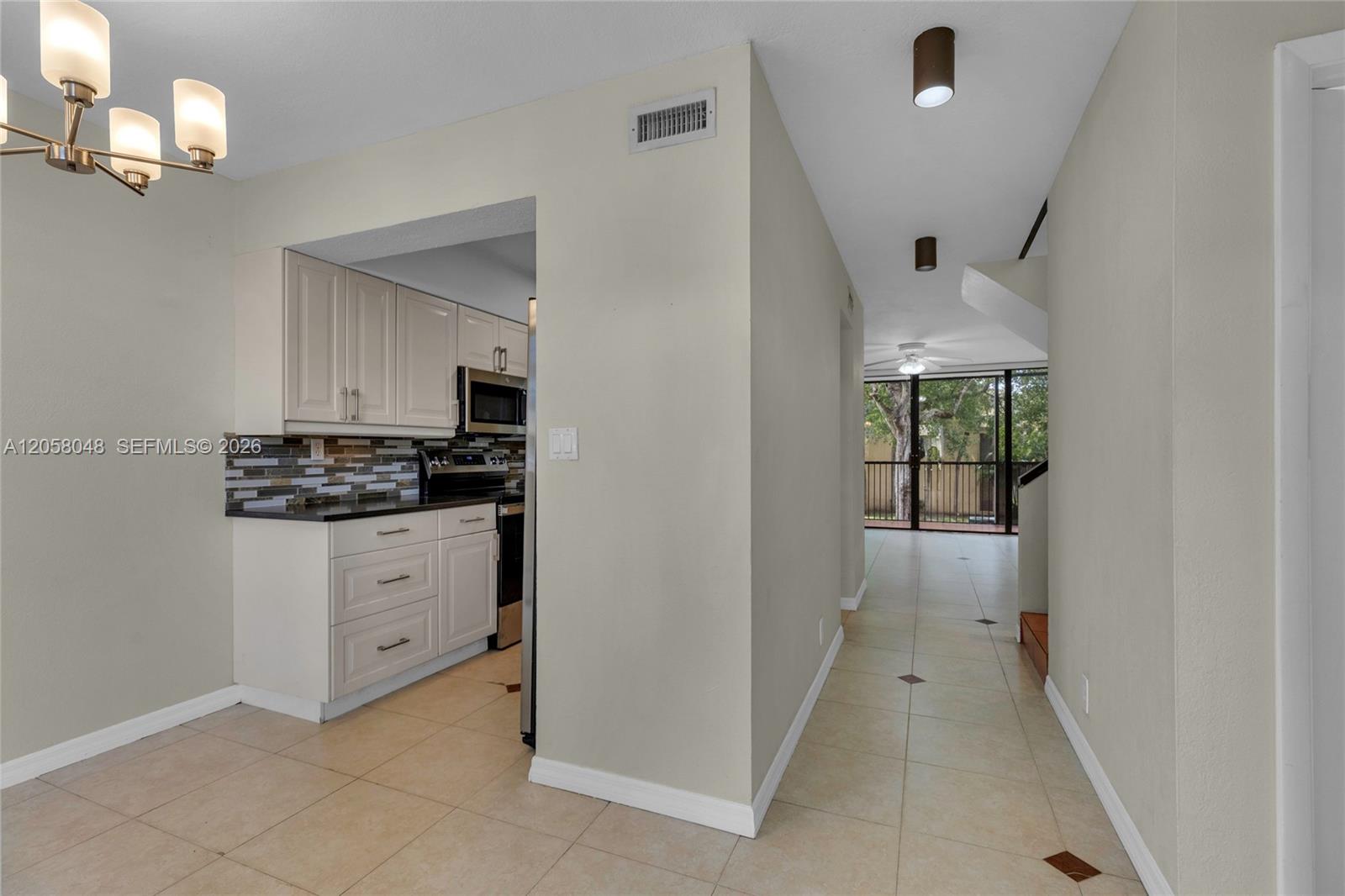 2930 Sw 87th Terrace 1814 Property Photo 7