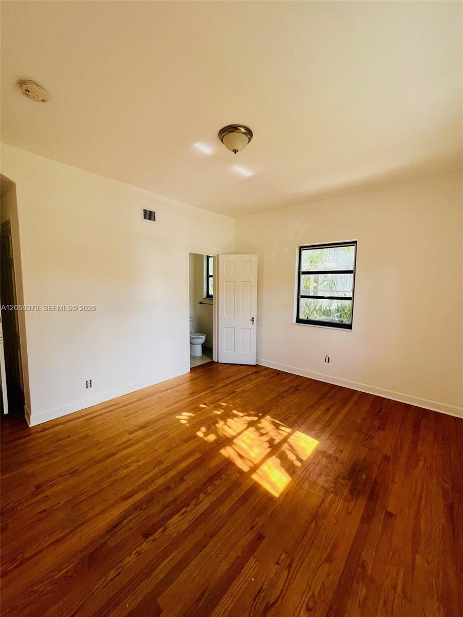 2830 Pine Tree Drive 1 Property Photo 18