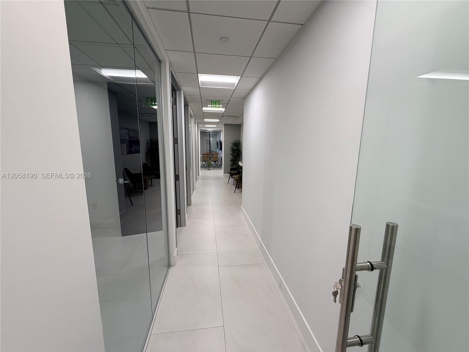1000 Brickell Avenue 2d Property Photo 6