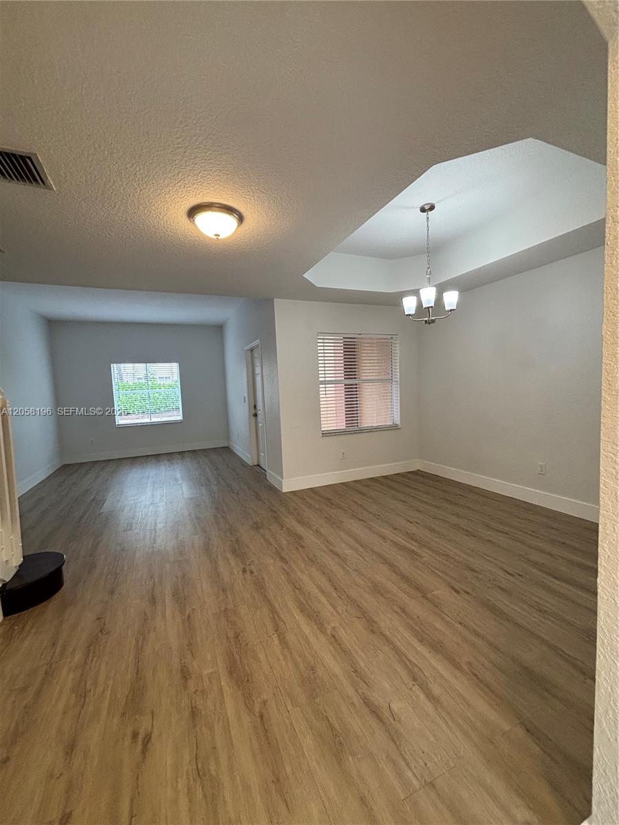 4931 N Harbor Isles Drive 203 Property Photo 13