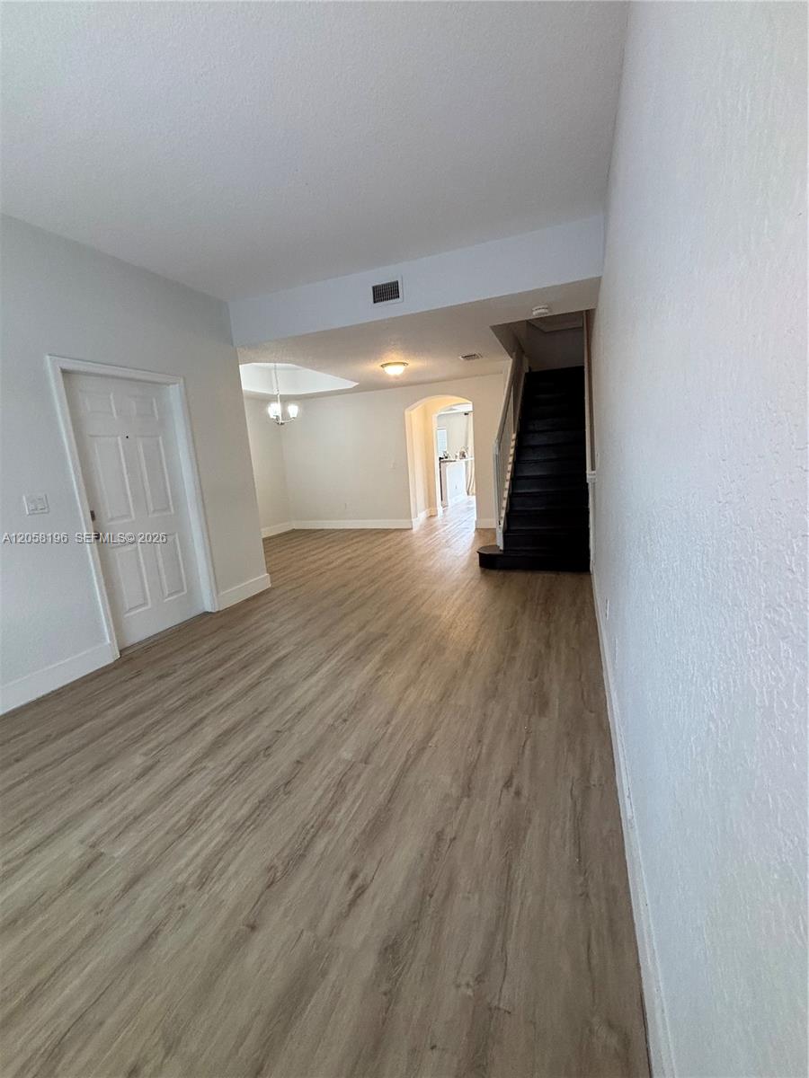 4931 N Harbor Isles Drive 203 Property Photo 14