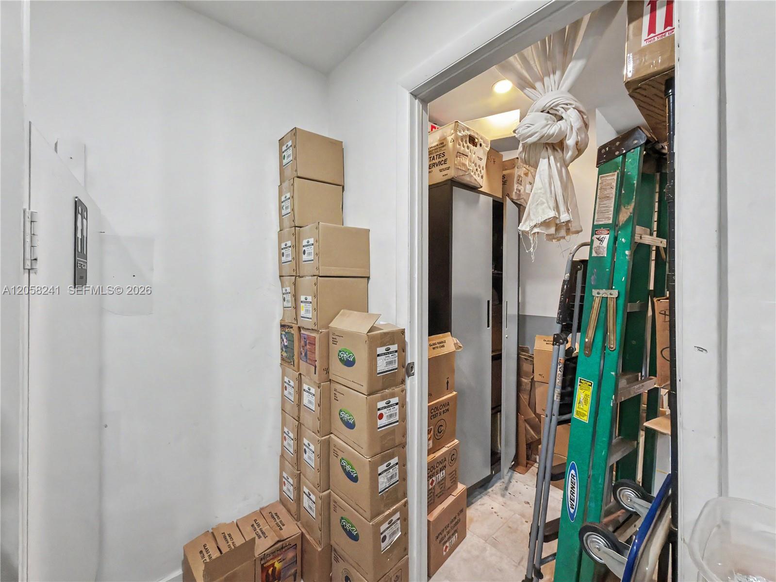 A12058241 Property Photo 14