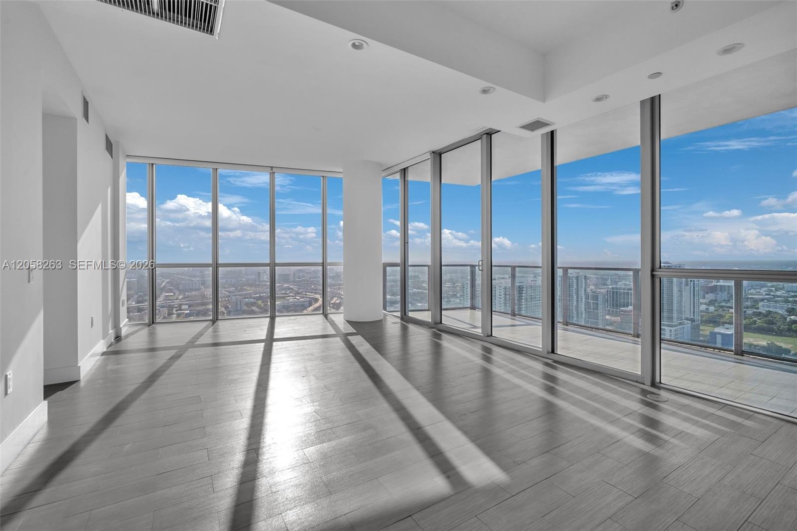 1100 Biscayne Boulevard 4308 Property Photo 9