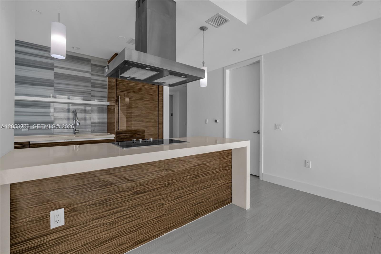 1100 Biscayne Boulevard 4308 Property Photo 17