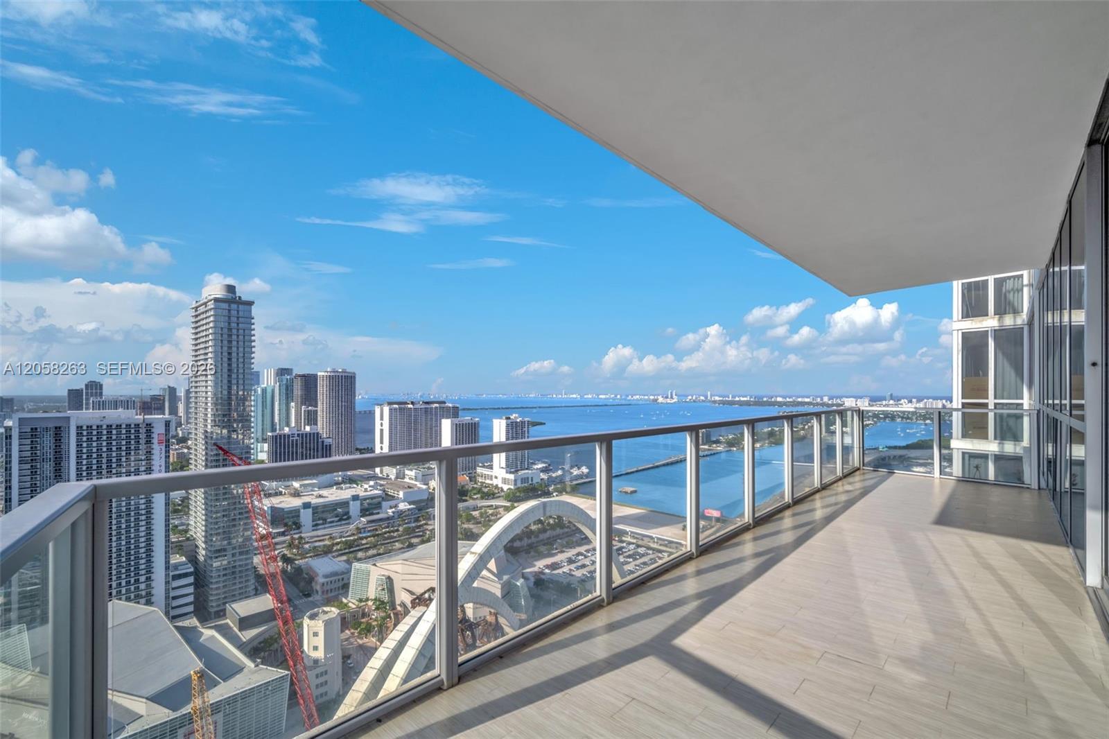 1100 Biscayne Boulevard 4308 Property Photo 23