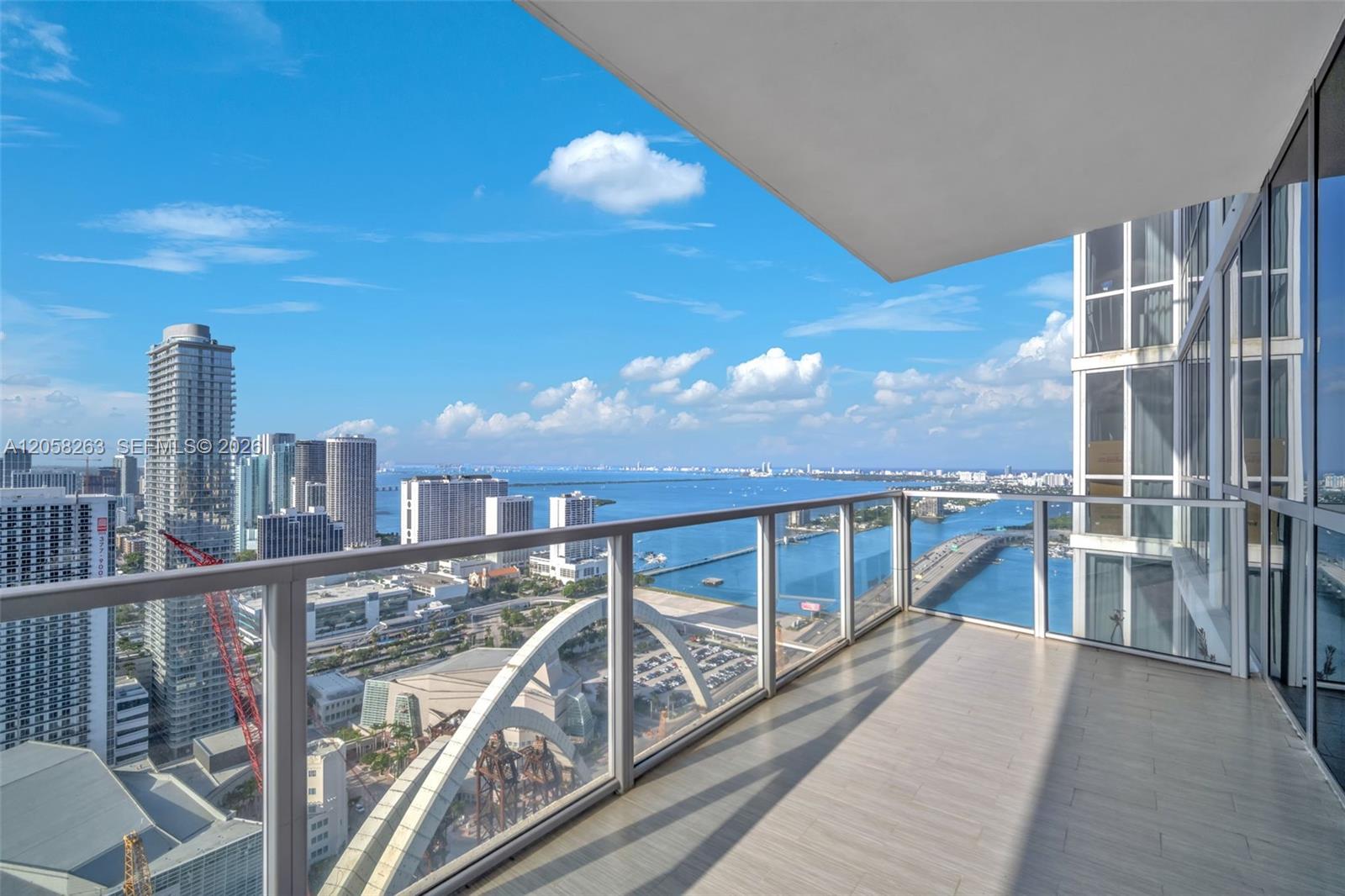1100 Biscayne Boulevard 4308 Property Photo 24