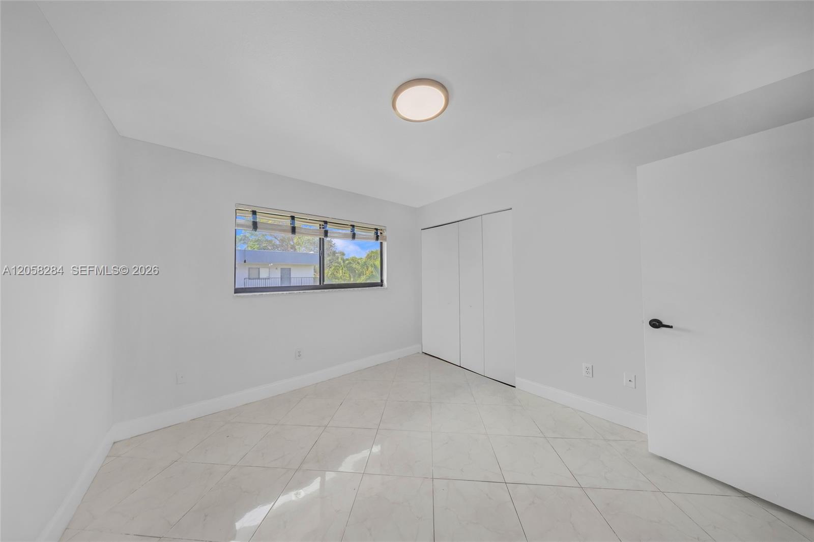 15011 Ashland Circle 19 Property Photo 15