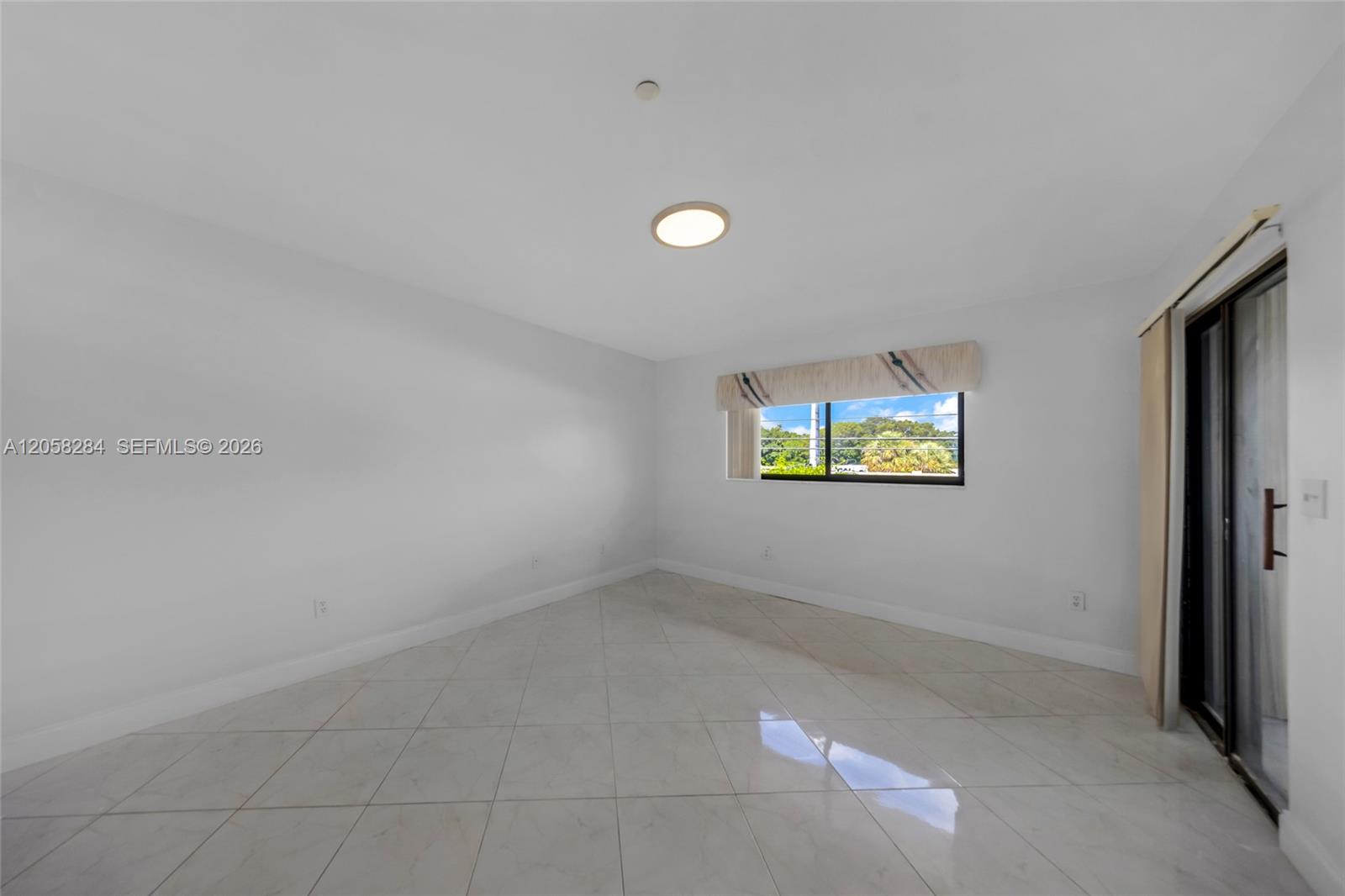 15011 Ashland Circle 19 Property Photo 20
