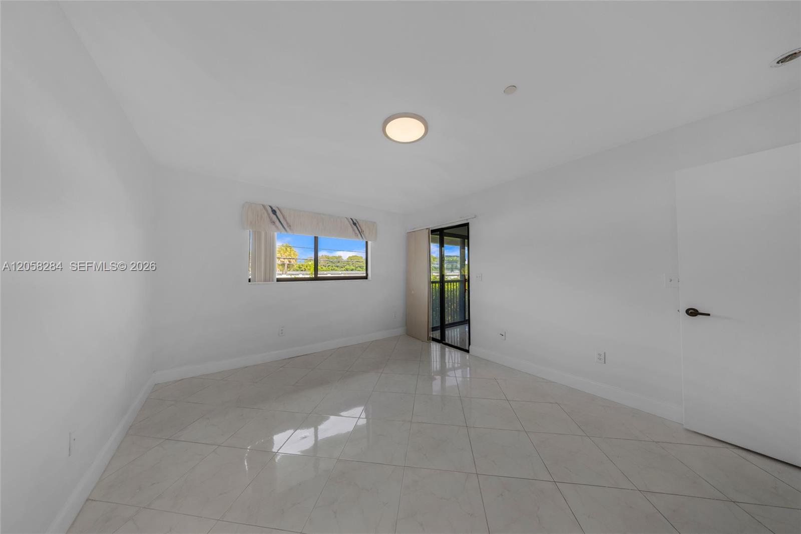 15011 Ashland Circle 19 Property Photo 21