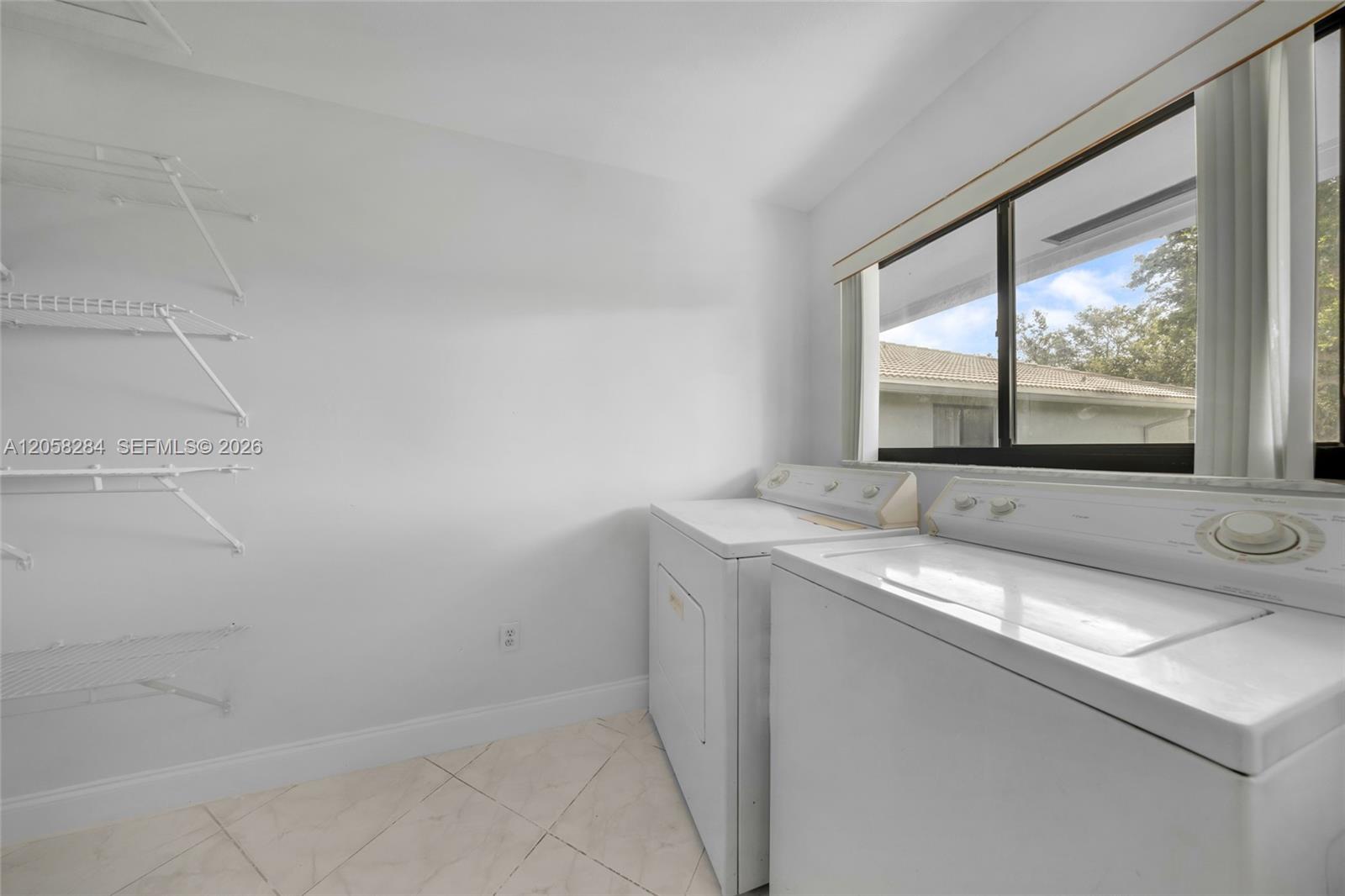 15011 Ashland Circle 19 Property Photo 28