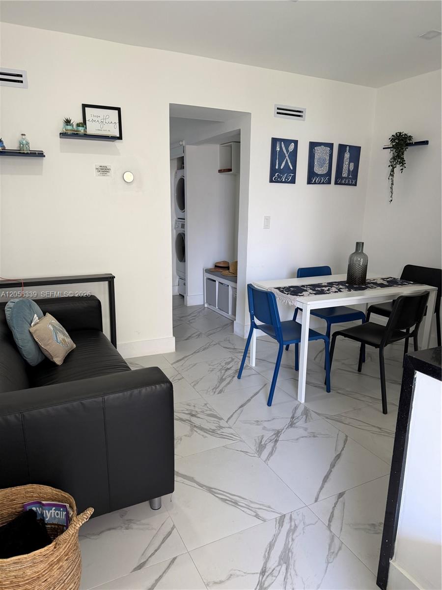 A12058339 Property Photo 3