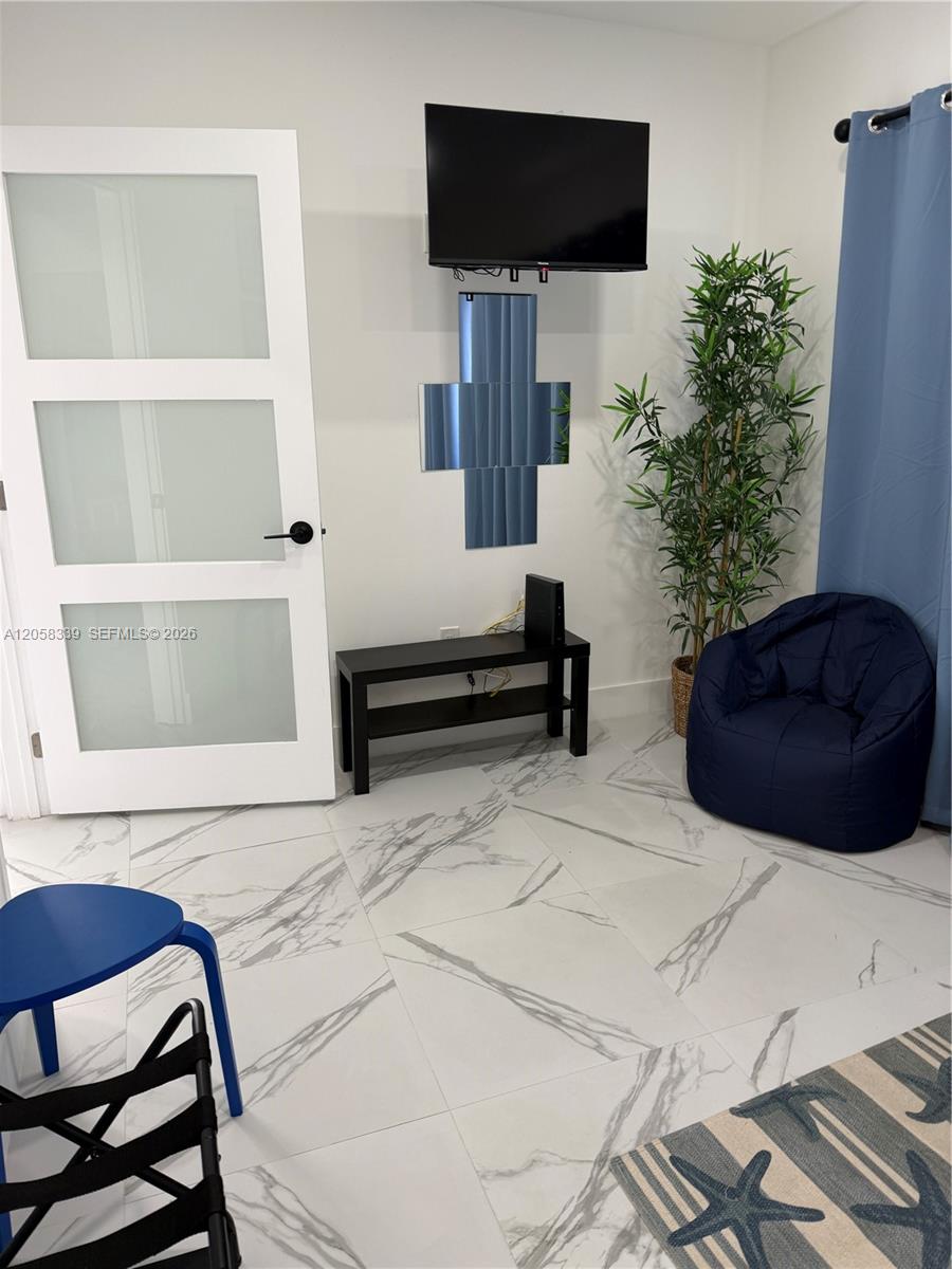 A12058339 Property Photo 10