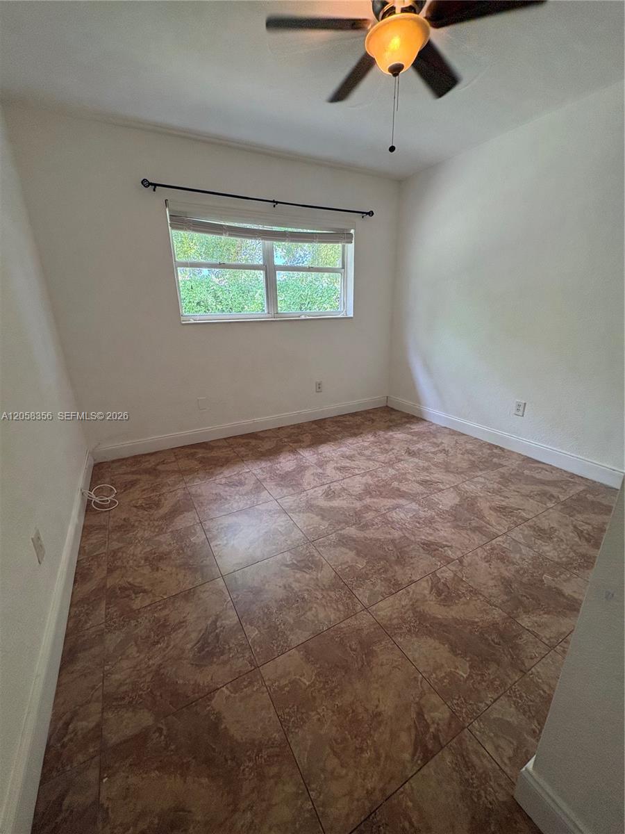 410 Pinecrest Drive 2 Property Photo 11