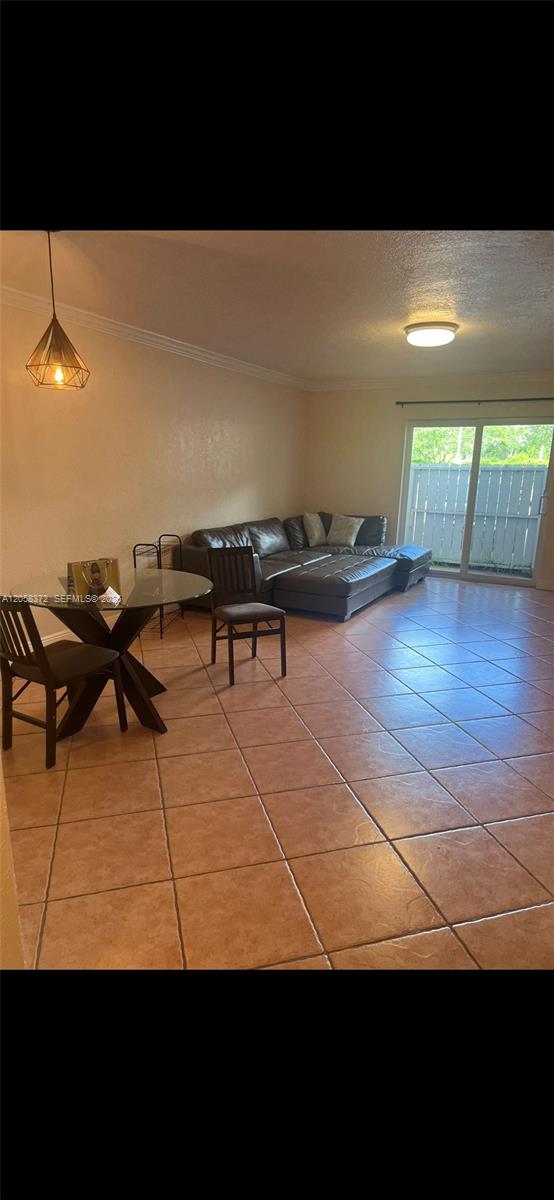 8650 Sw 67th Avenue 1013 Property Photo 7