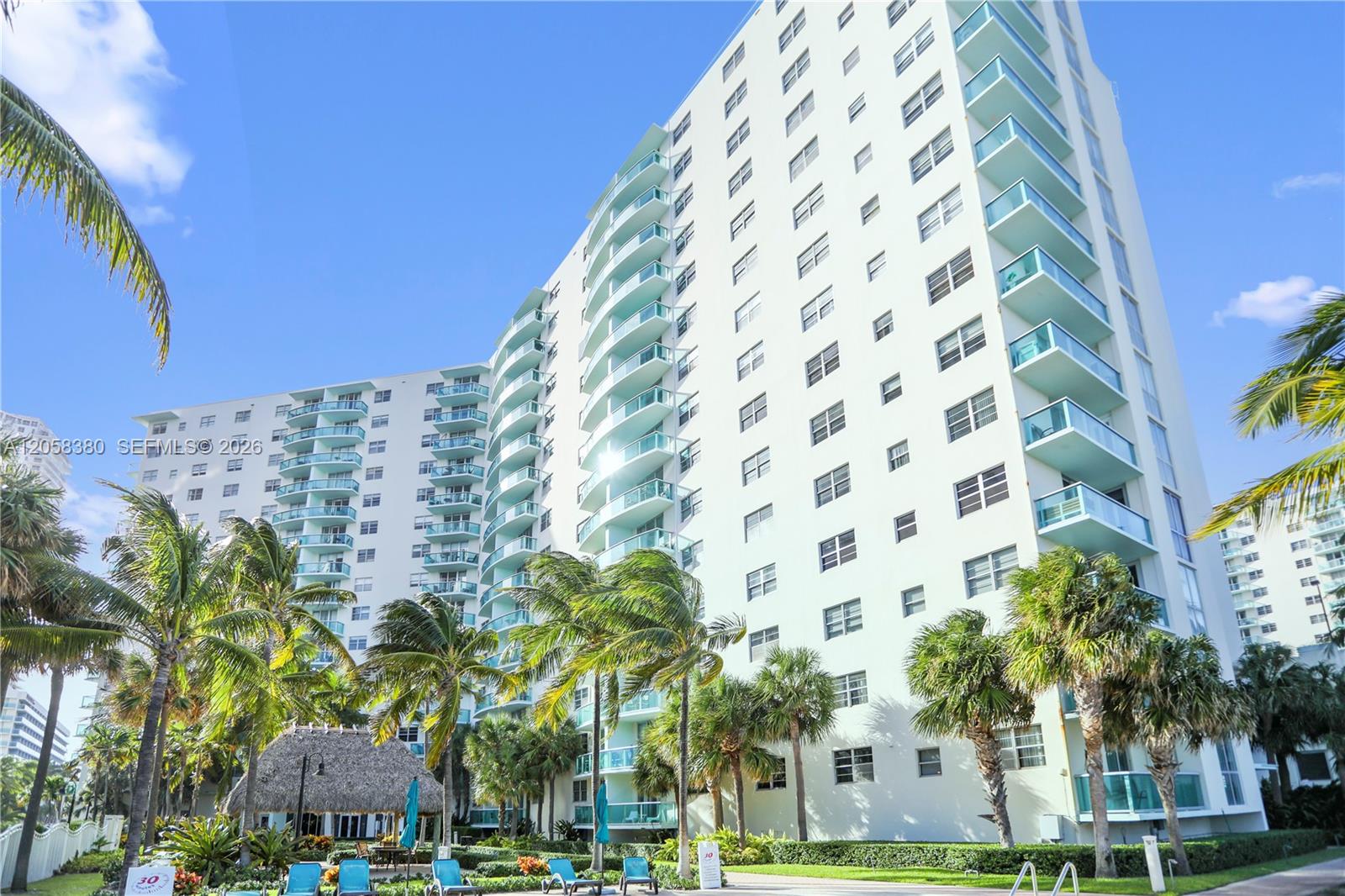 3801 S Ocean Drive 11s Property Photo 3