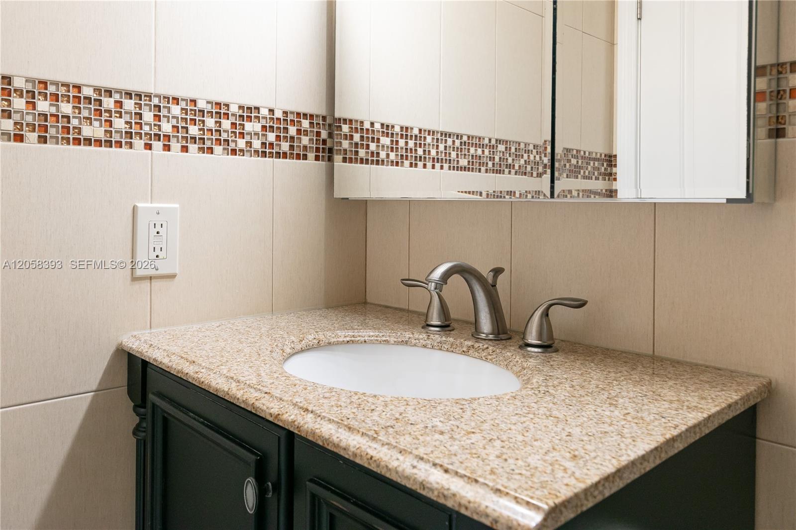 3135 S Ocean Drive 227 Property Photo 12