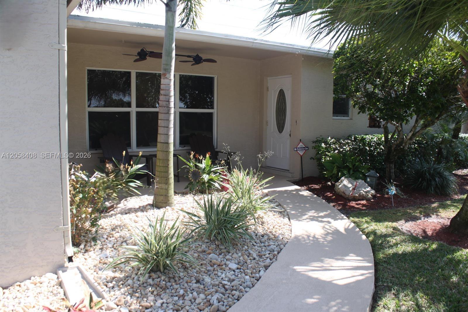 2294 Nw 63rd Avenue Property Photo 3