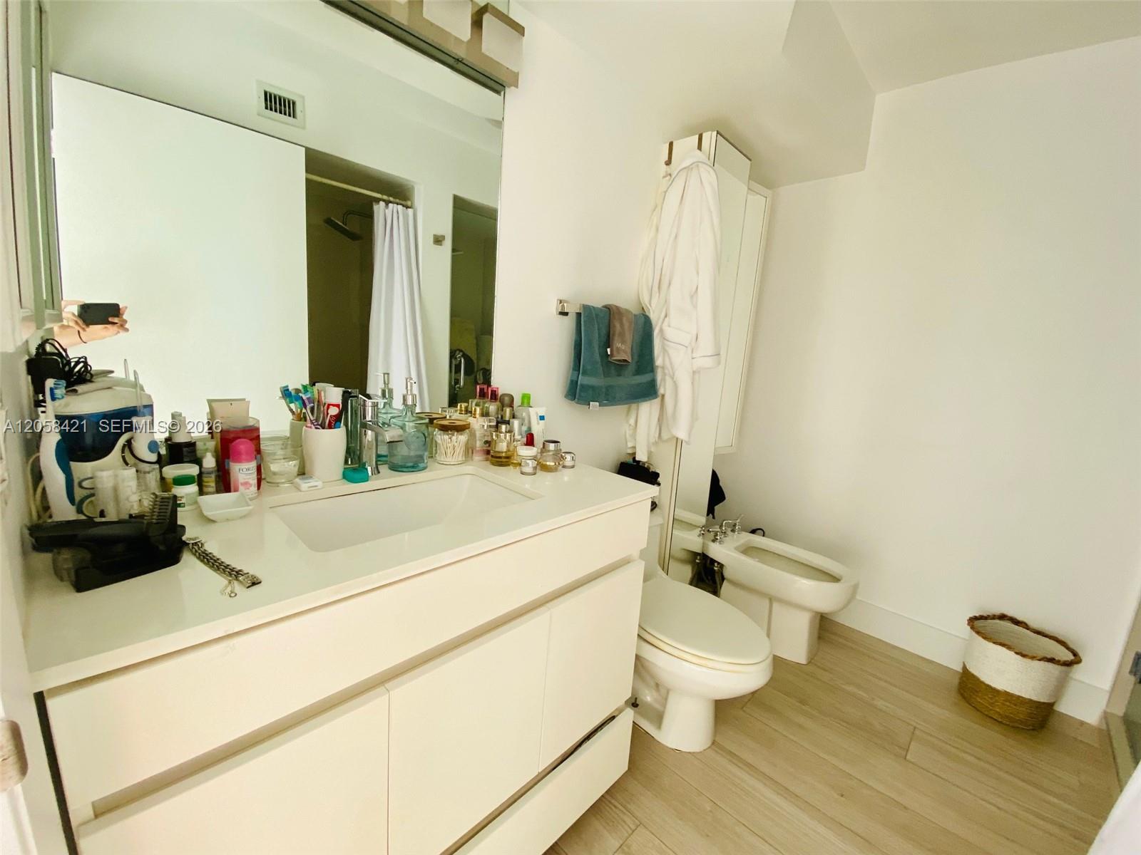 A12058421 Property Photo 15