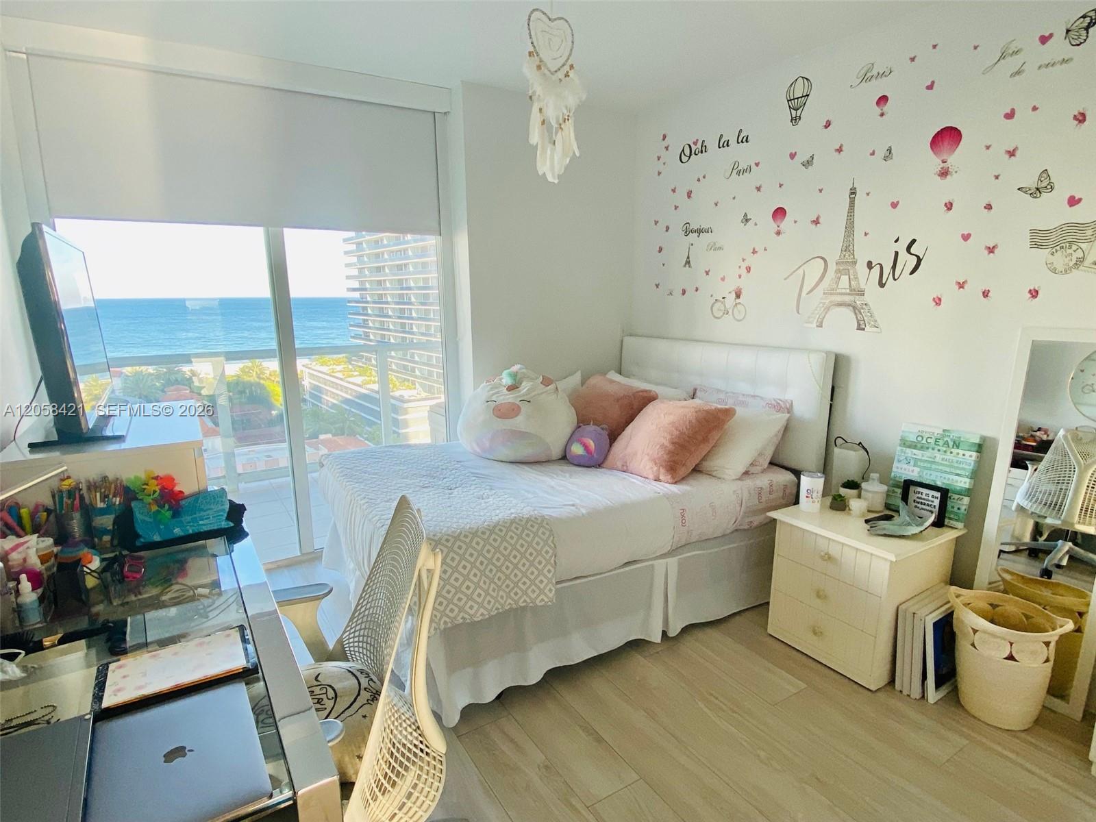 A12058421 Property Photo 18