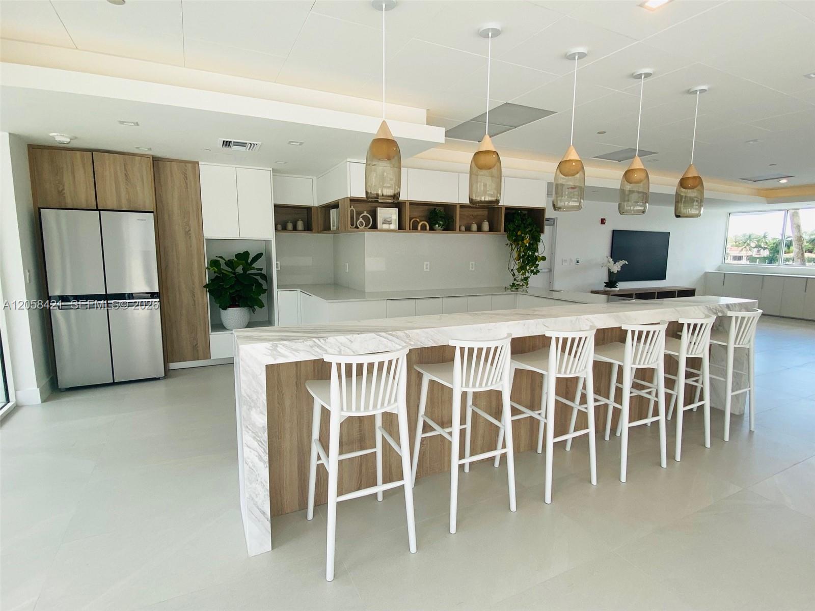A12058421 Property Photo 29