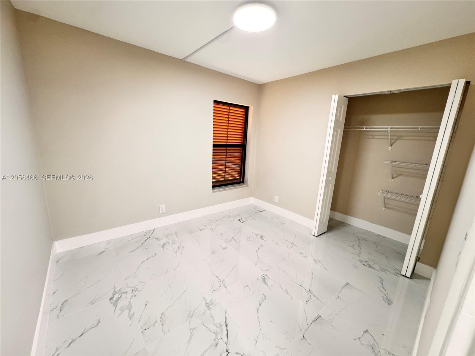 3939 Ne 5th Avenue C106 Property Photo 6