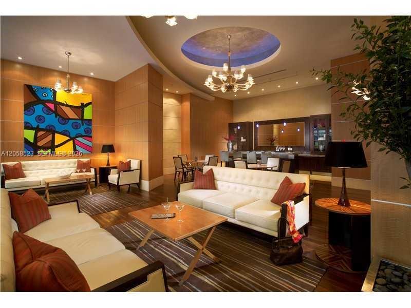 244 Biscayne Boulevard 250 Property Photo 1