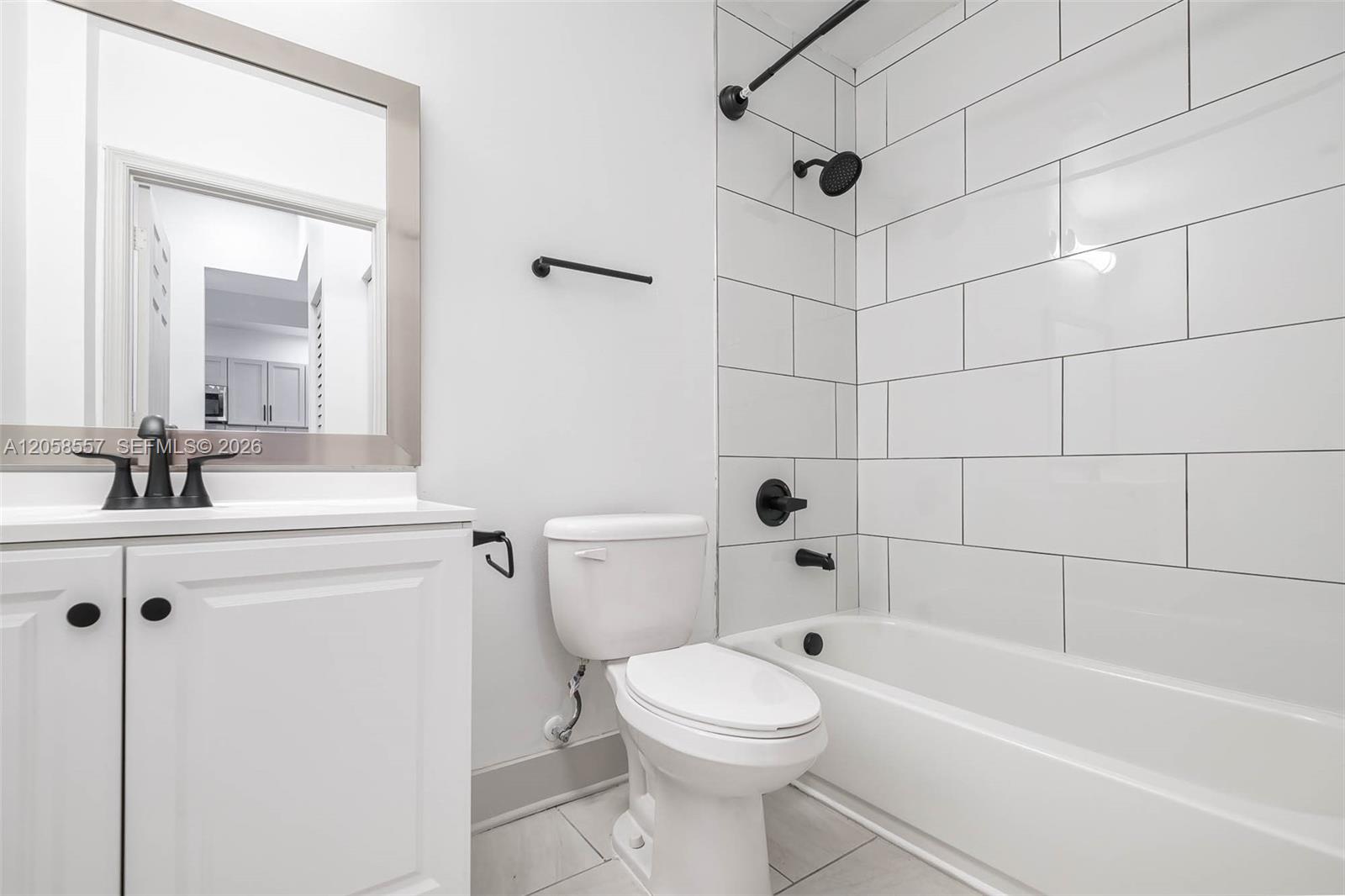 A12058557 Property Photo 5