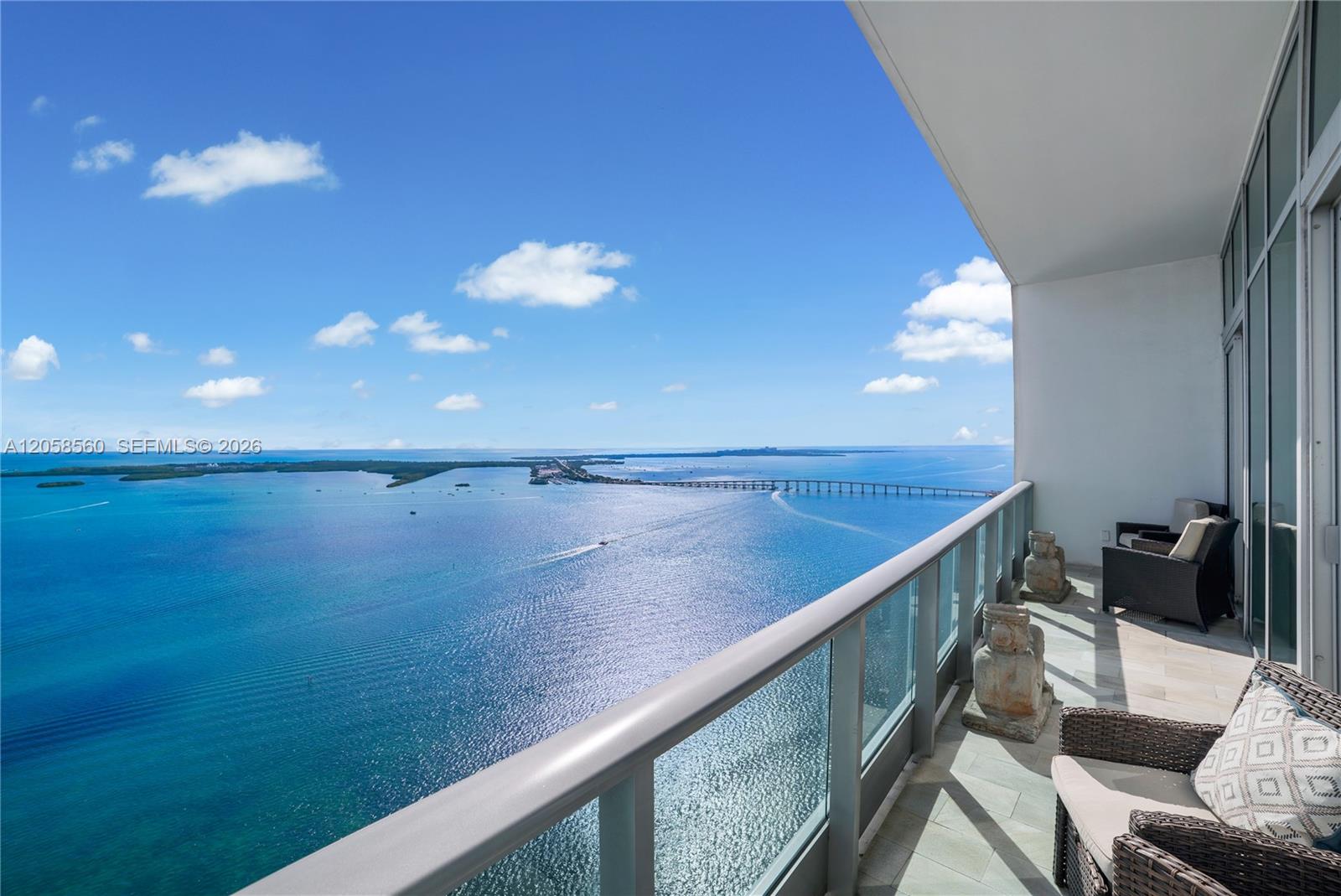 1331 Brickell Bay Drive Ph4605 Property Photo 2