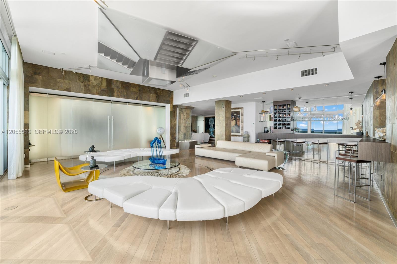 1331 Brickell Bay Drive Ph4605 Property Photo 8