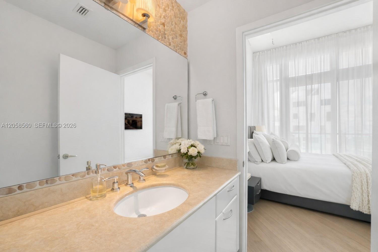 1331 Brickell Bay Drive Ph4605 Property Photo 19