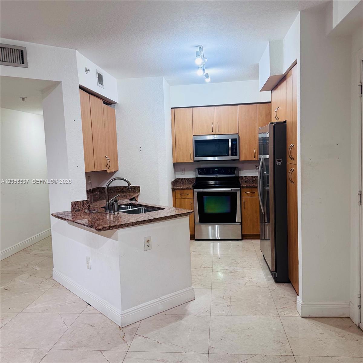 1830 Radius Drive 217 Property Photo 2
