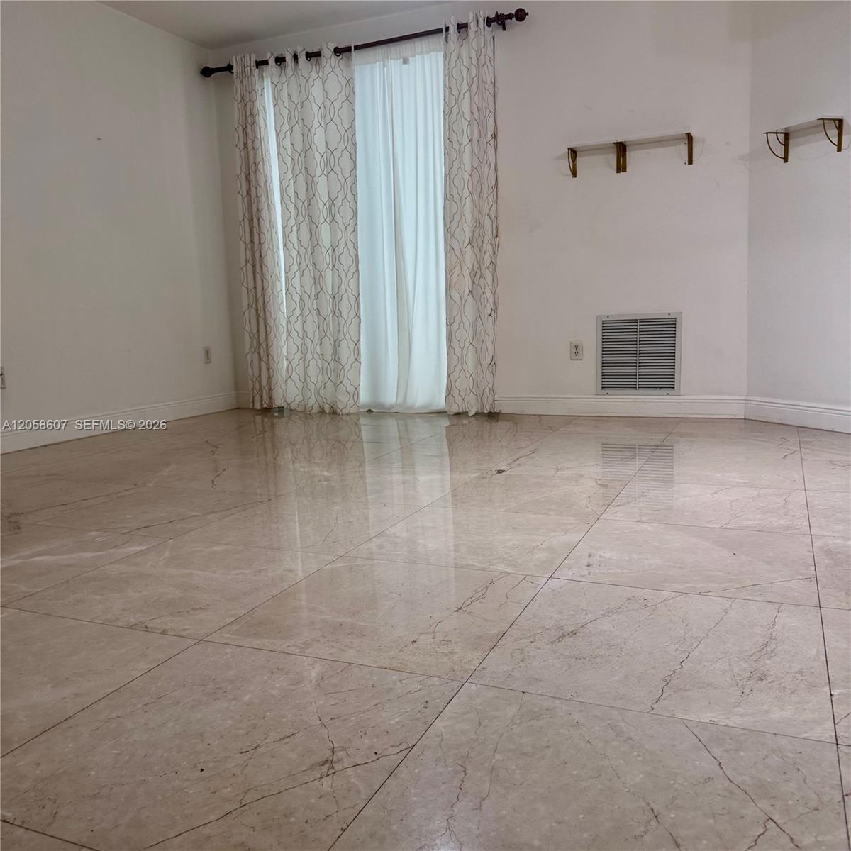 1830 Radius Drive 217 Property Photo 8