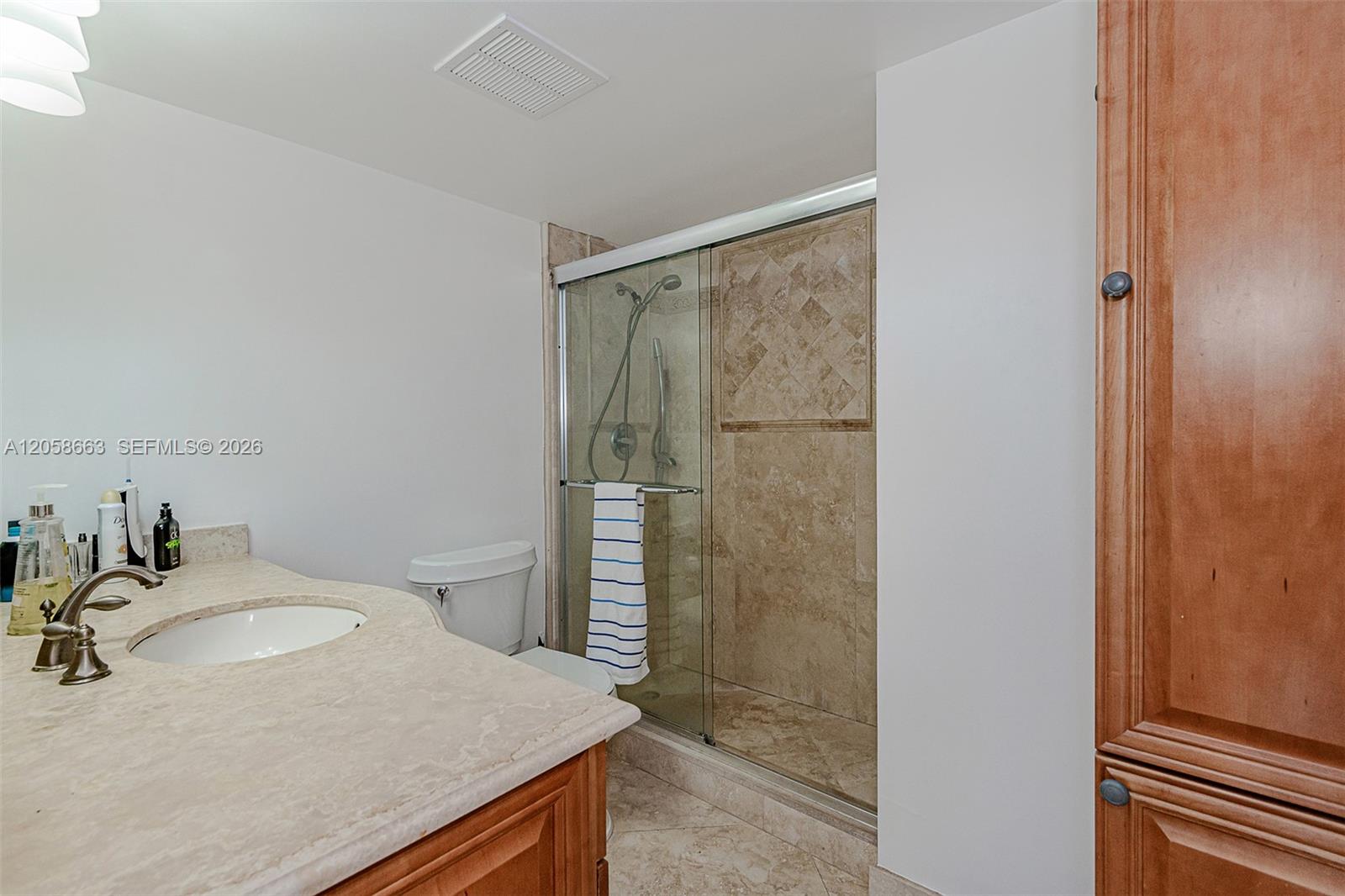 1413 N 15th Avenue 8 Property Photo 21