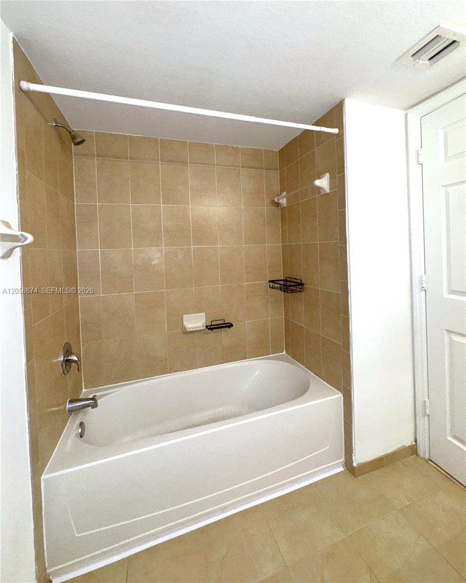22441 Sw 88th Place 201-5 Property Photo 11