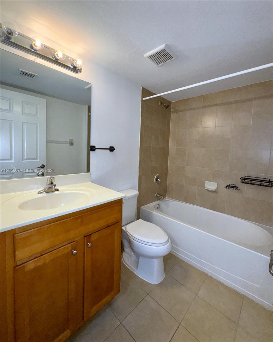 22441 Sw 88th Place 201-5 Property Photo 13