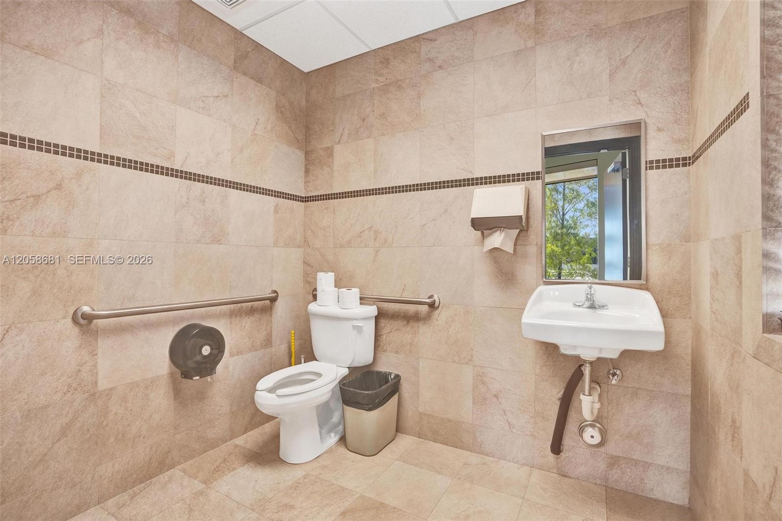 8850 W Oakland Park Boulevard Property Photo 18