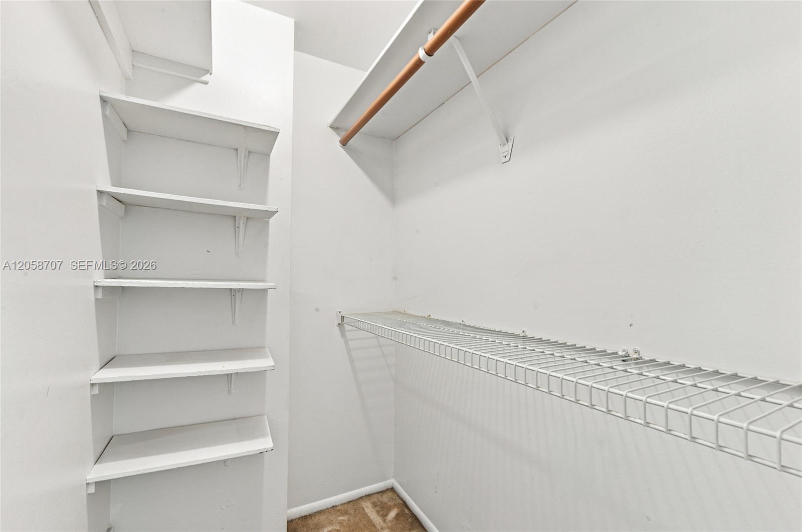 3401 N Country Club Drive 804 Property Photo 16