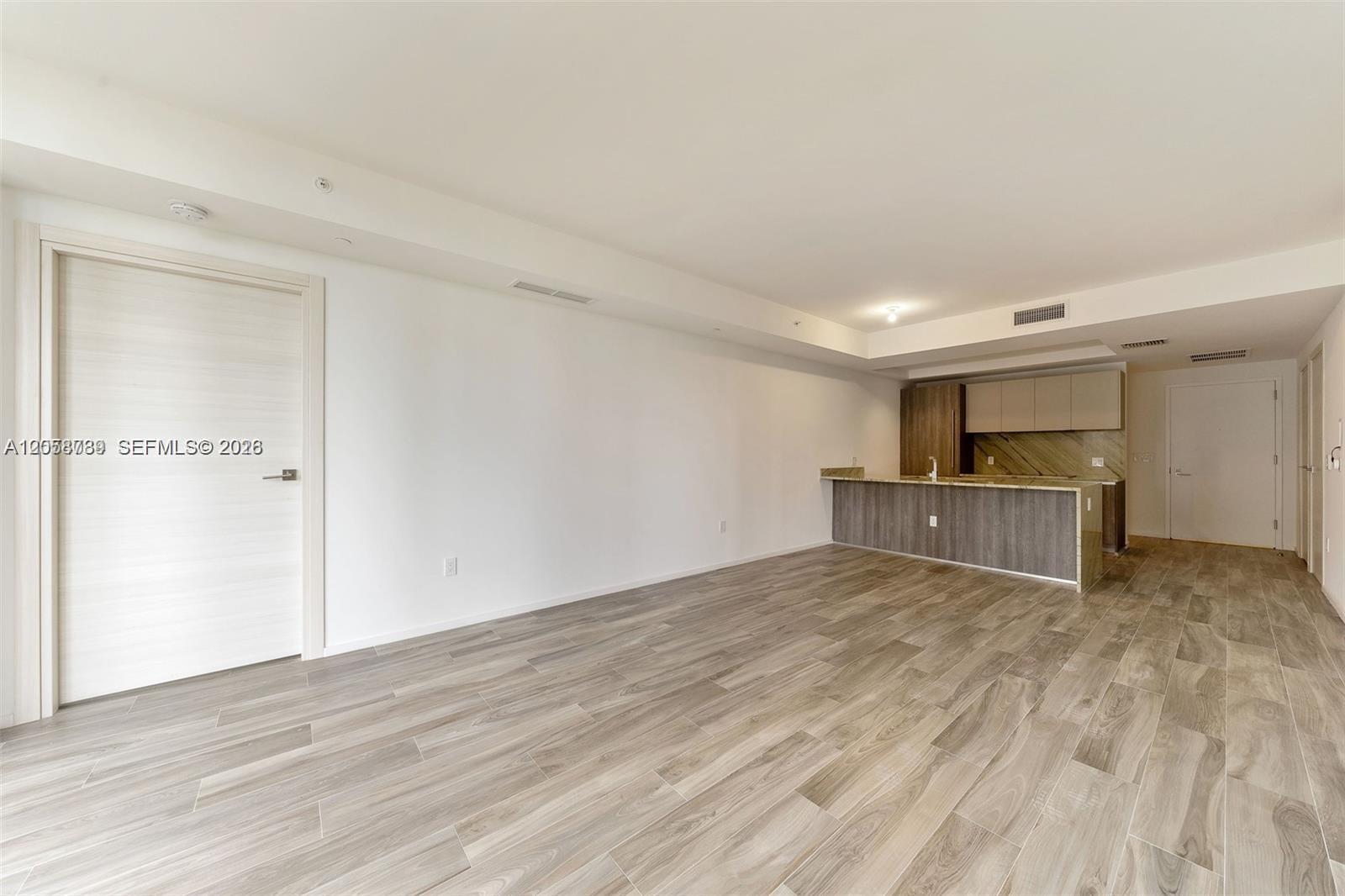 801 S Miami Avenue 2302 Property Photo 1