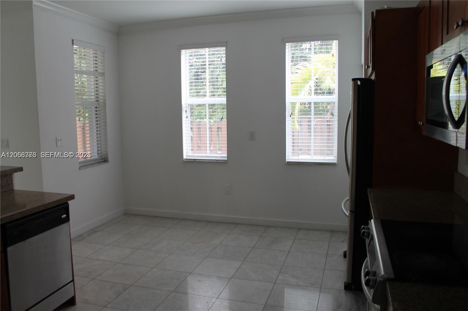 10770 Nw 74th Lane Property Photo 13