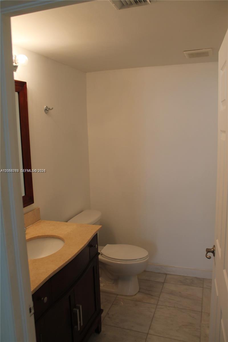 10770 Nw 74th Lane Property Photo 15