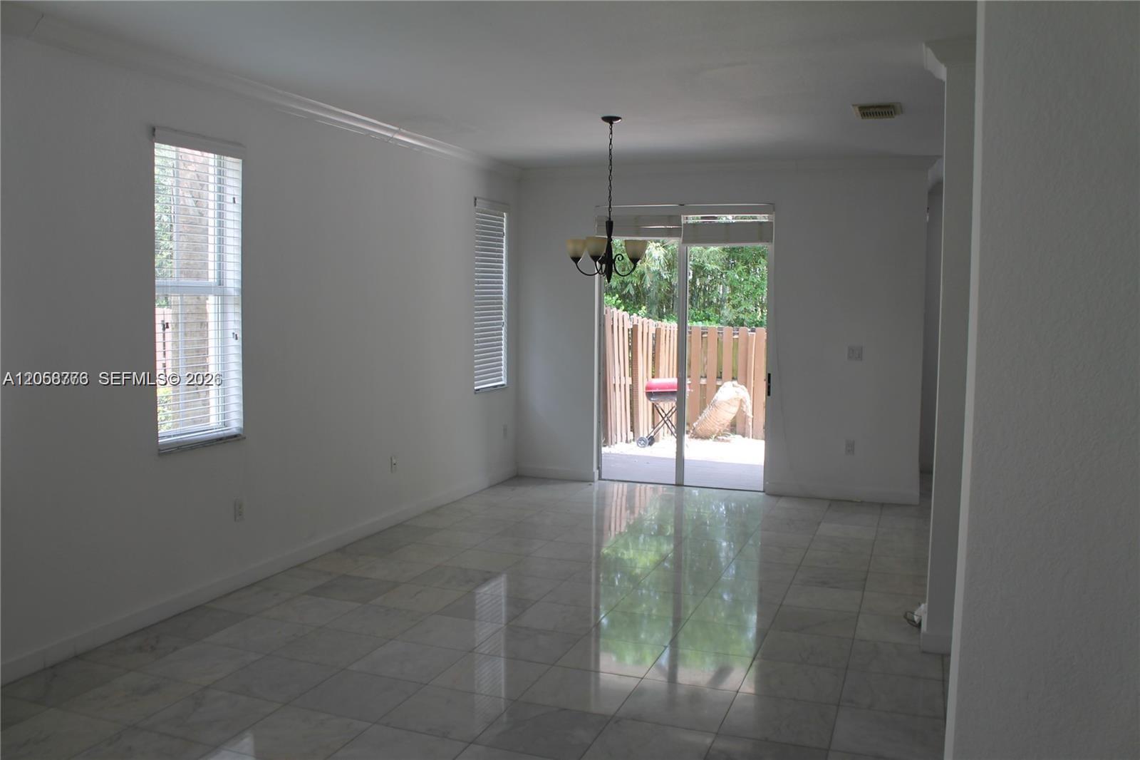 10770 Nw 74th Lane Property Photo 20