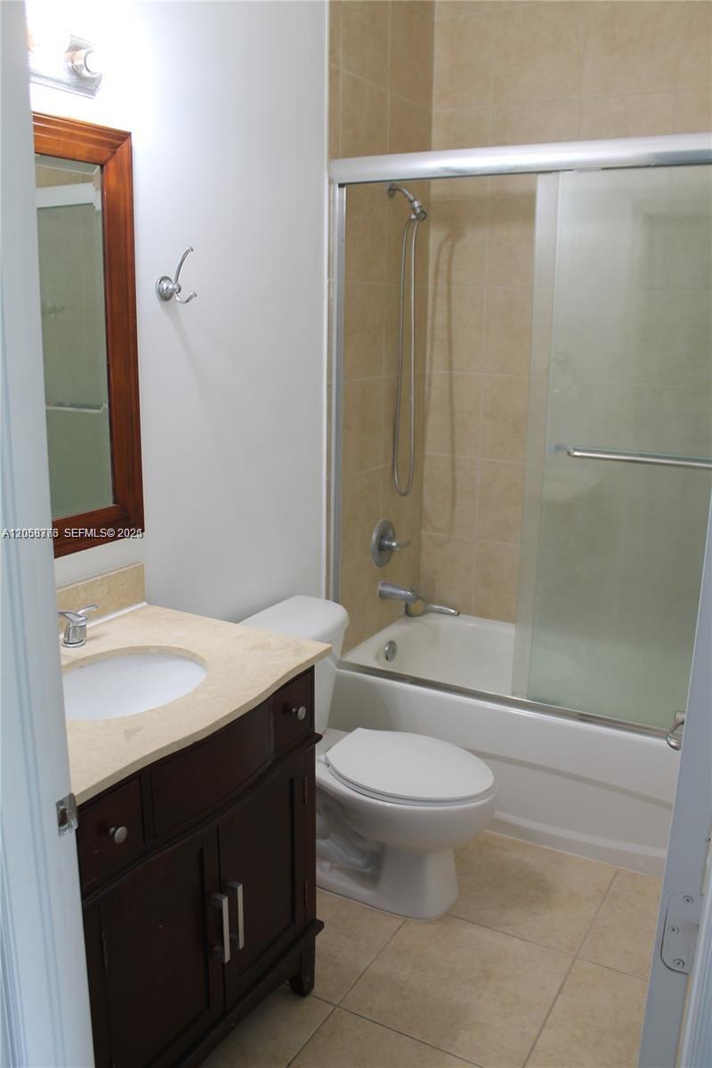 10770 Nw 74th Lane Property Photo 25