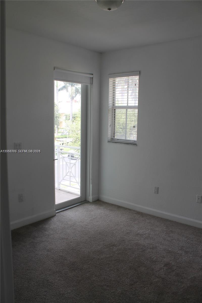 10770 Nw 74th Lane Property Photo 28