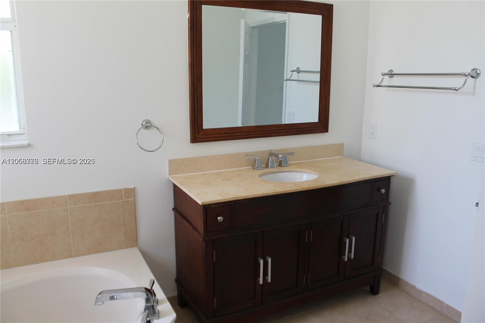 10770 Nw 74th Lane Property Photo 37