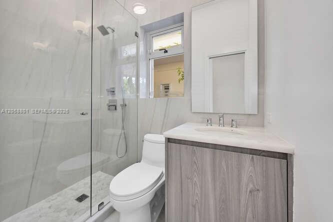 621 N Mashta Drive Property Photo 13