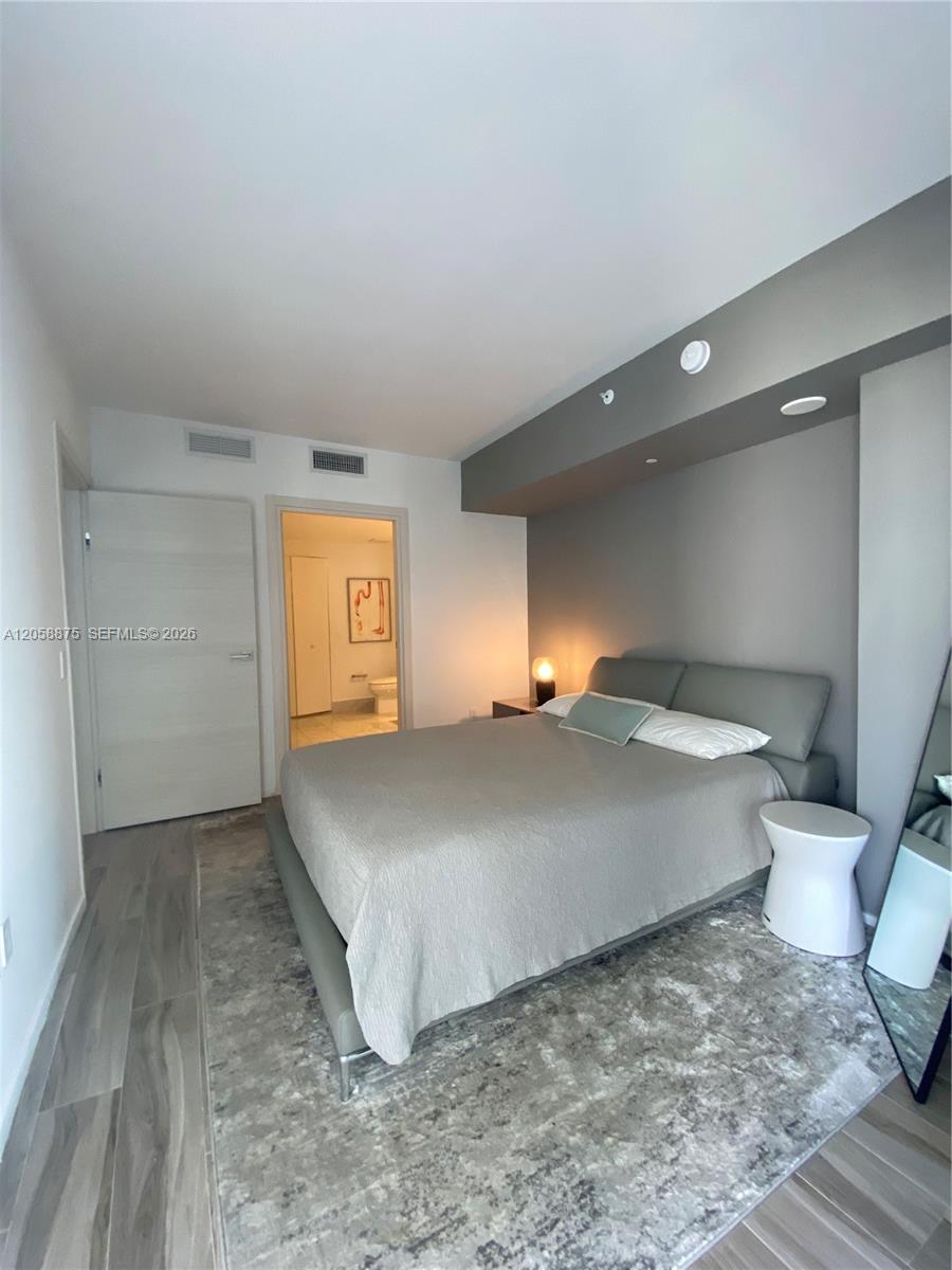 A12058875 Property Photo 8