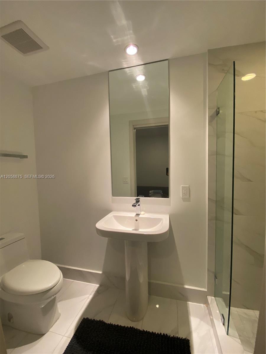 A12058875 Property Photo 12