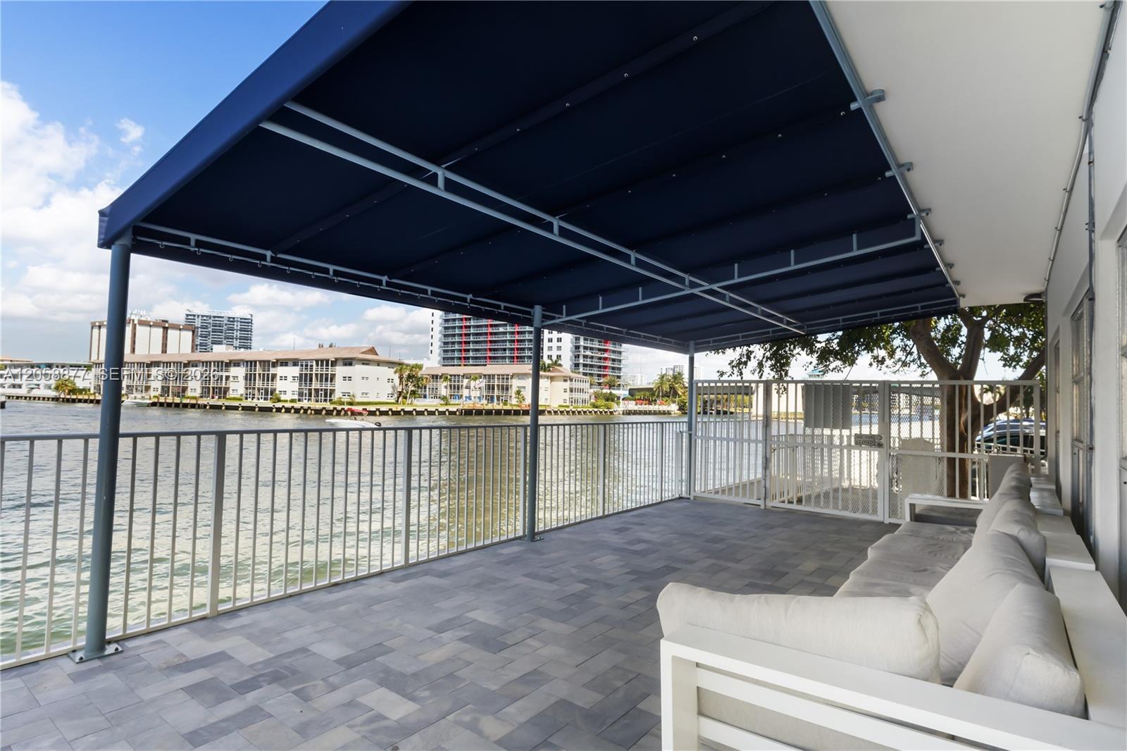 1849 S Ocean Drive 407 Property Photo 30