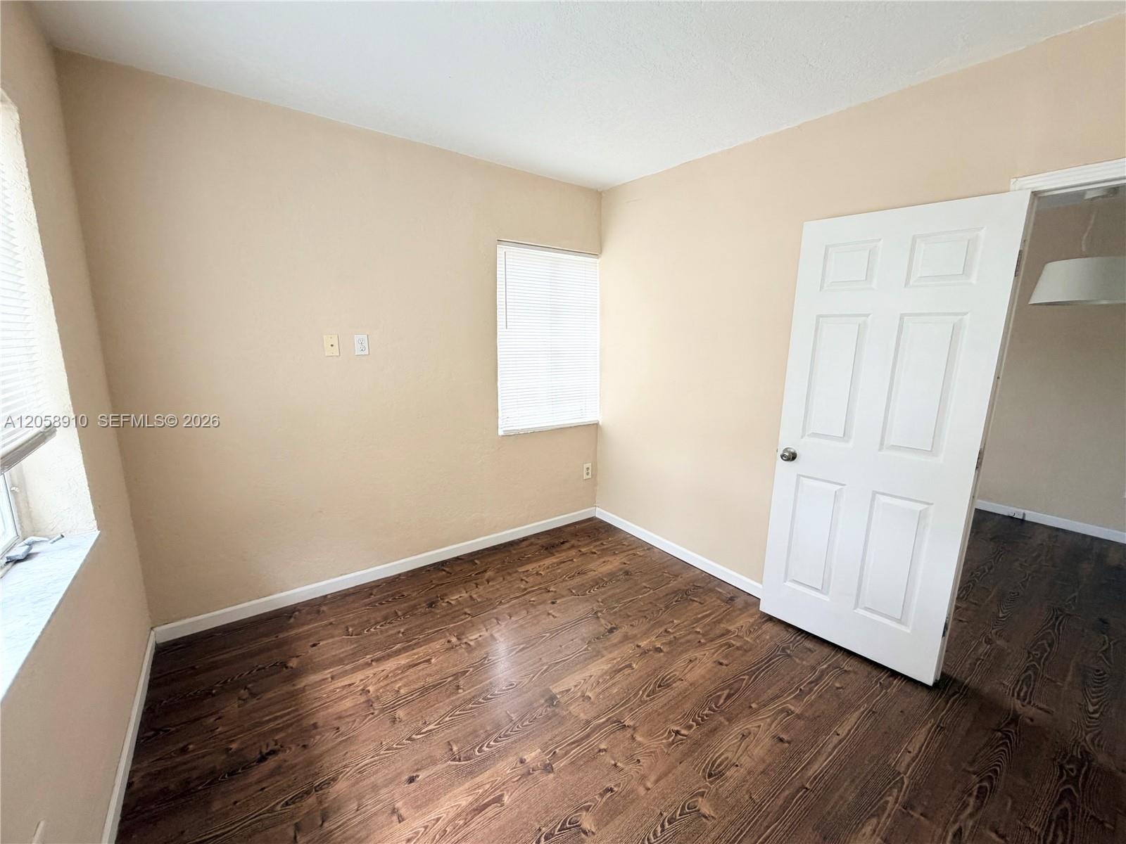 A12058910 Property Photo 5