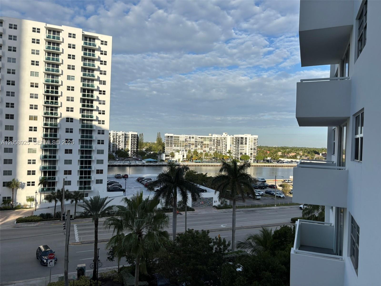 3001 S Ocean Drive 639 Property Photo 1